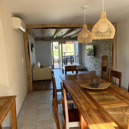 Luxueuse Villa, Hyper Centre Port De Vecchio Villa *